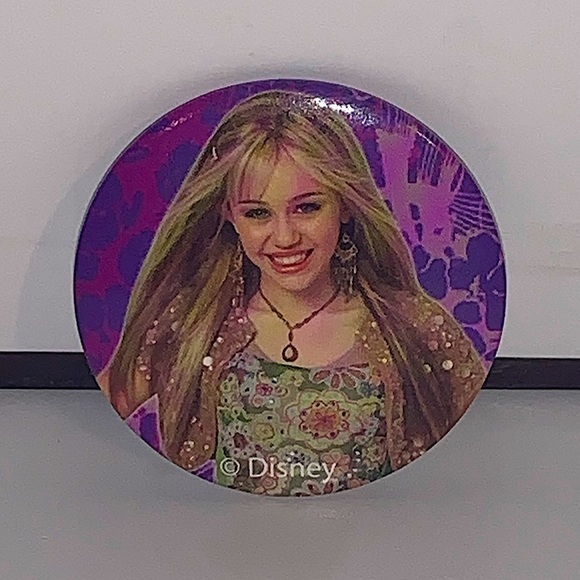 👩‍🎤 [4/$25] DISNEY HANNAH MONTANA COLLECTIBLE PIN BACK BUTTON BADGE 👩‍🎤 - Picture 1 of 3